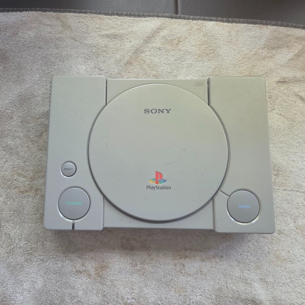 Sony PlayStation 1 SCPH-9001 Grey controller and RCA cords included